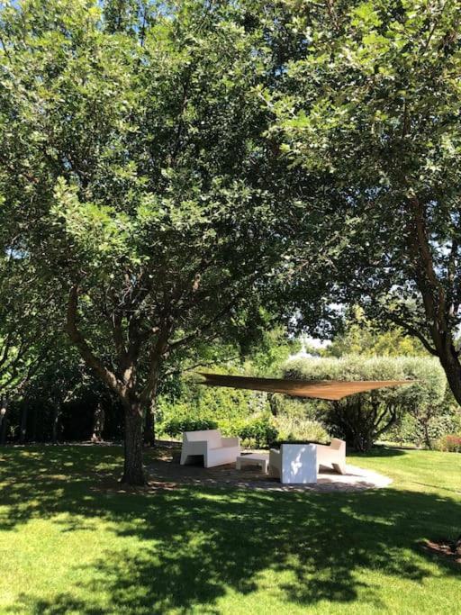 Bastide Languedocienne De Standing - Pezenas Le Clos De L'Amandier Dış mekan fotoğraf